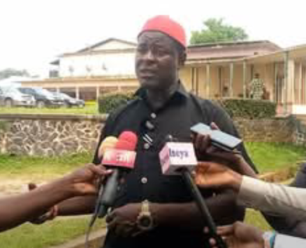 Sola Abegunde and village gossip- Hon. Tallest Innocent