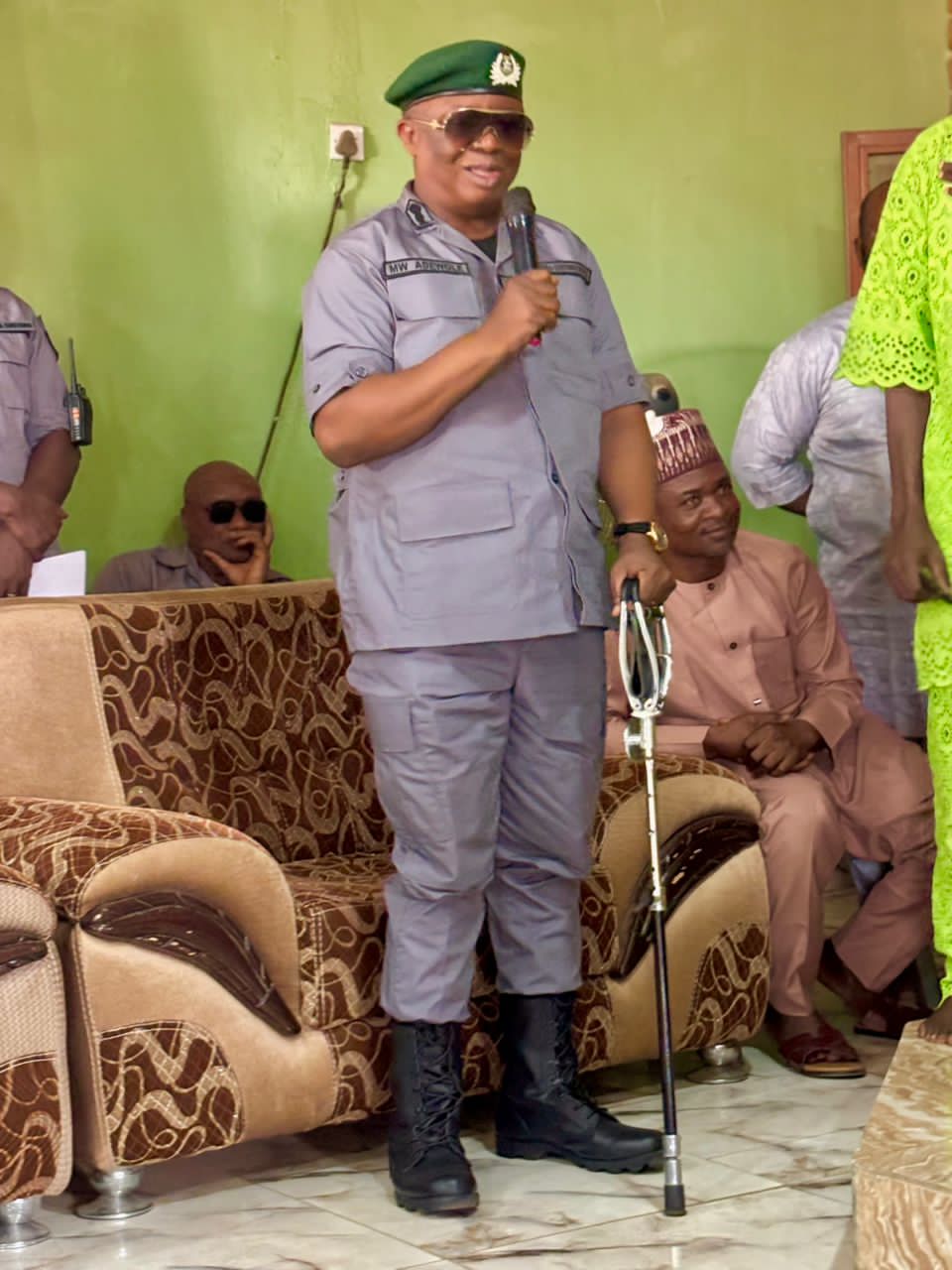 Customs Officials Engage Traditional Rulers In Oyo State